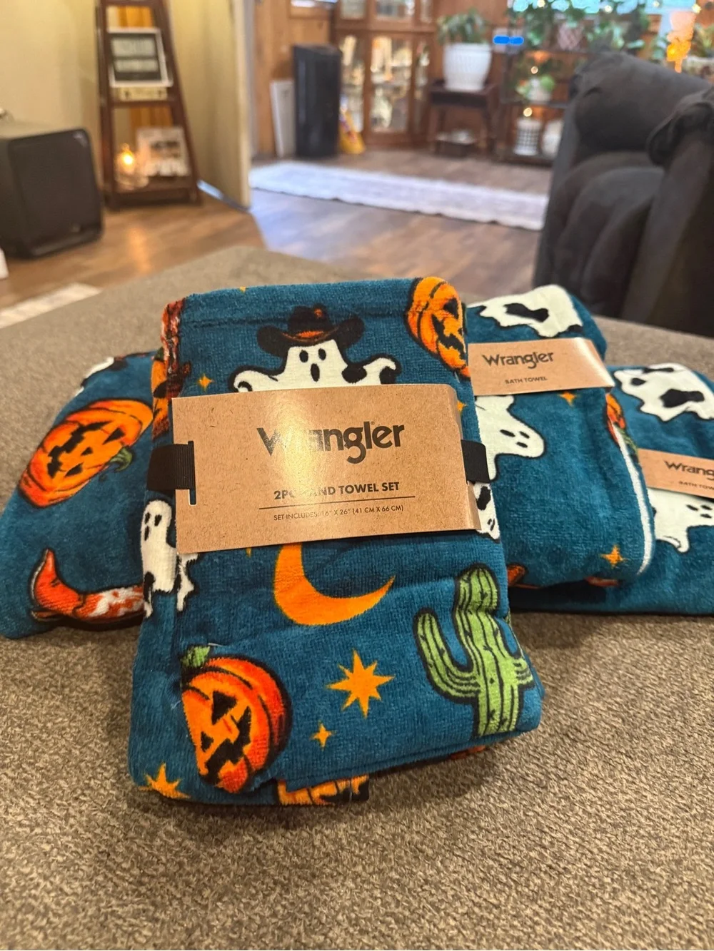 Wrangler Ghost Cow Pumpkins Bath Towel Set